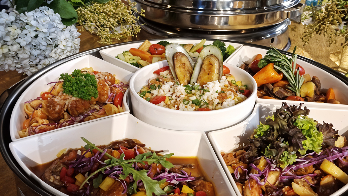 Dome Serving with Mix Cuisines