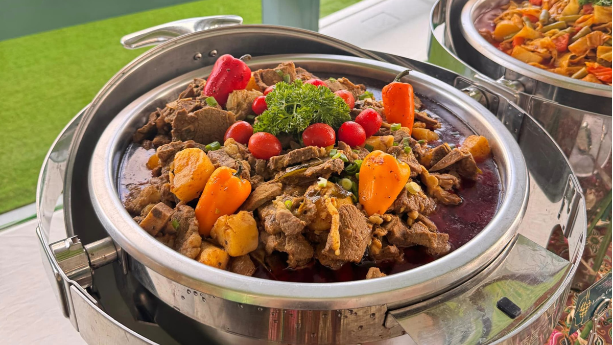 Curry Kambing in Food Heater